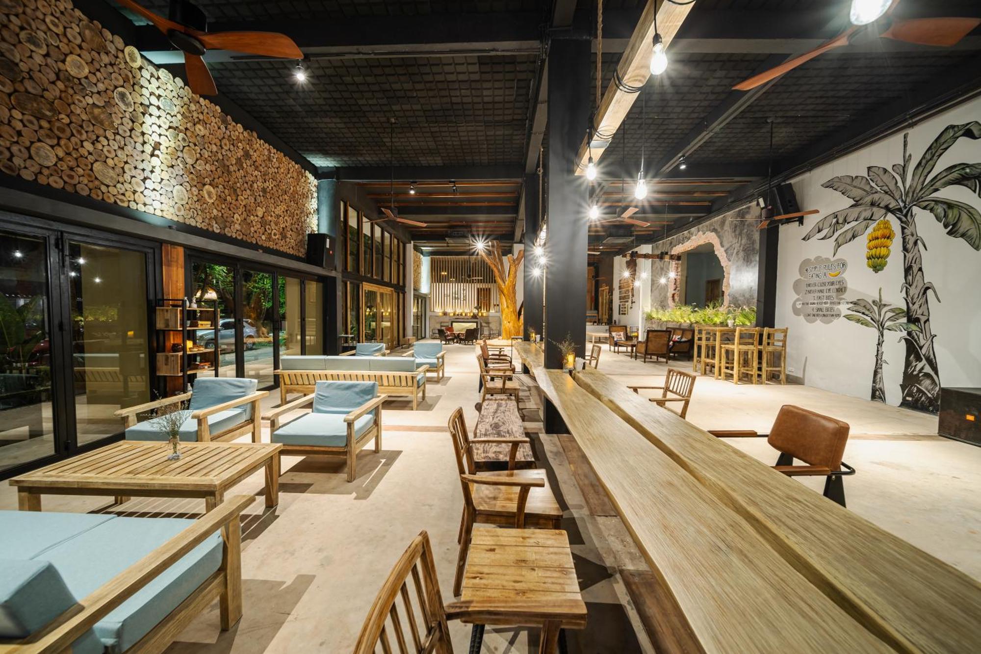 9Station Hostel & Bar Дуонг-Донг Экстерьер фото